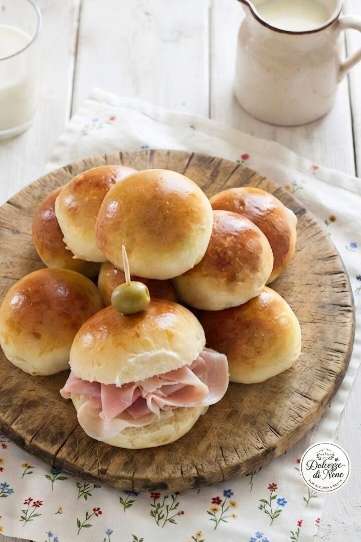 Panini al latte