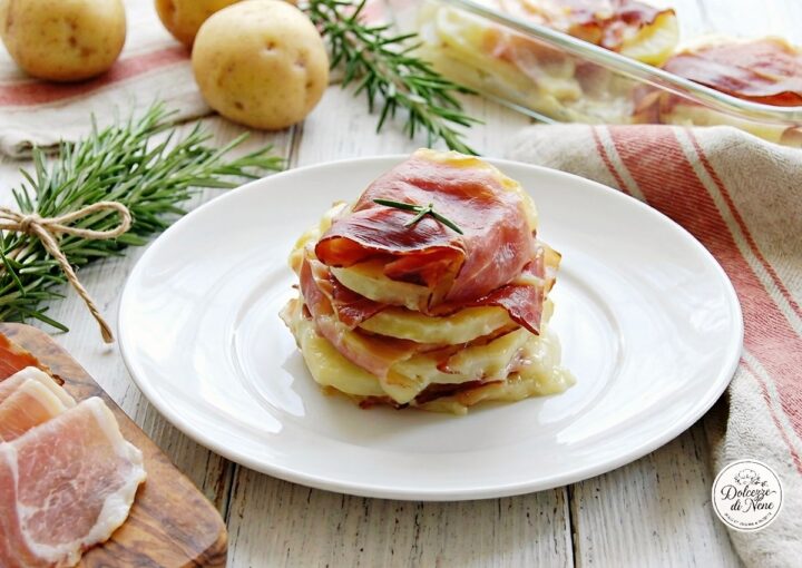 medaglioni di patate, mozzarella e speck