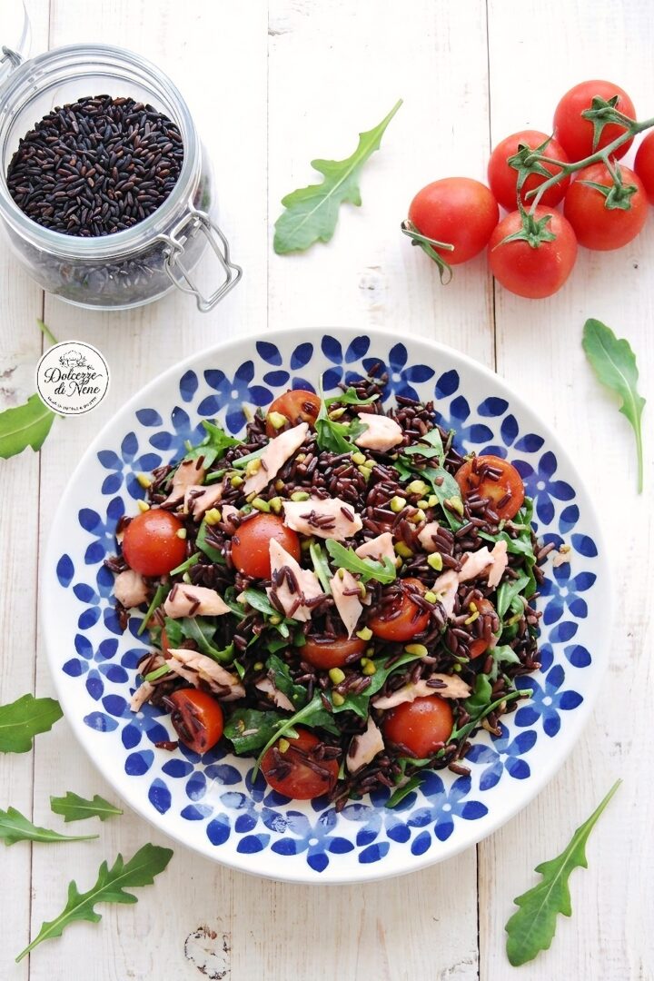 riso nero integrale con salmone
