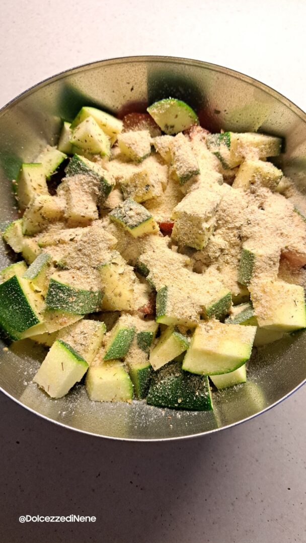 Bocconcini di pollo e verdure in friggitrice ad aria