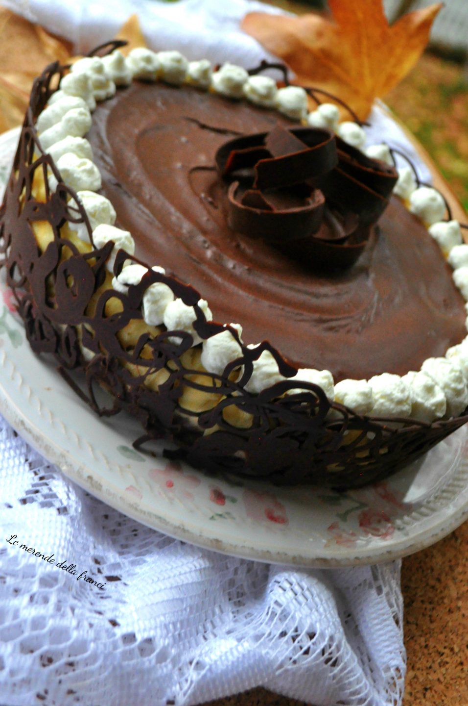 Cheesecake vaniglia e cioccolato decorata