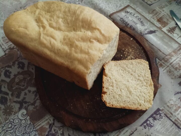 Pane all'olio con macchina del pane