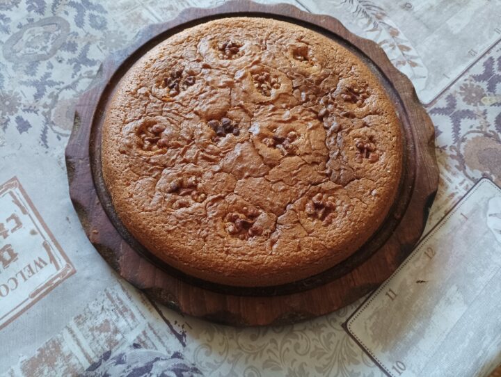 Torta margherita con le noci