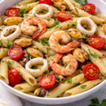 Pasta fredda al pesce e pomodorini