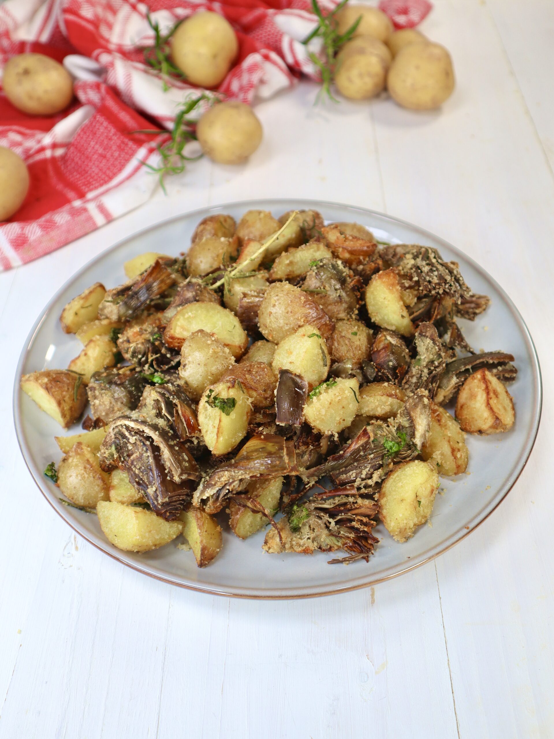 Carciofi e patate in friggitrice ad aria