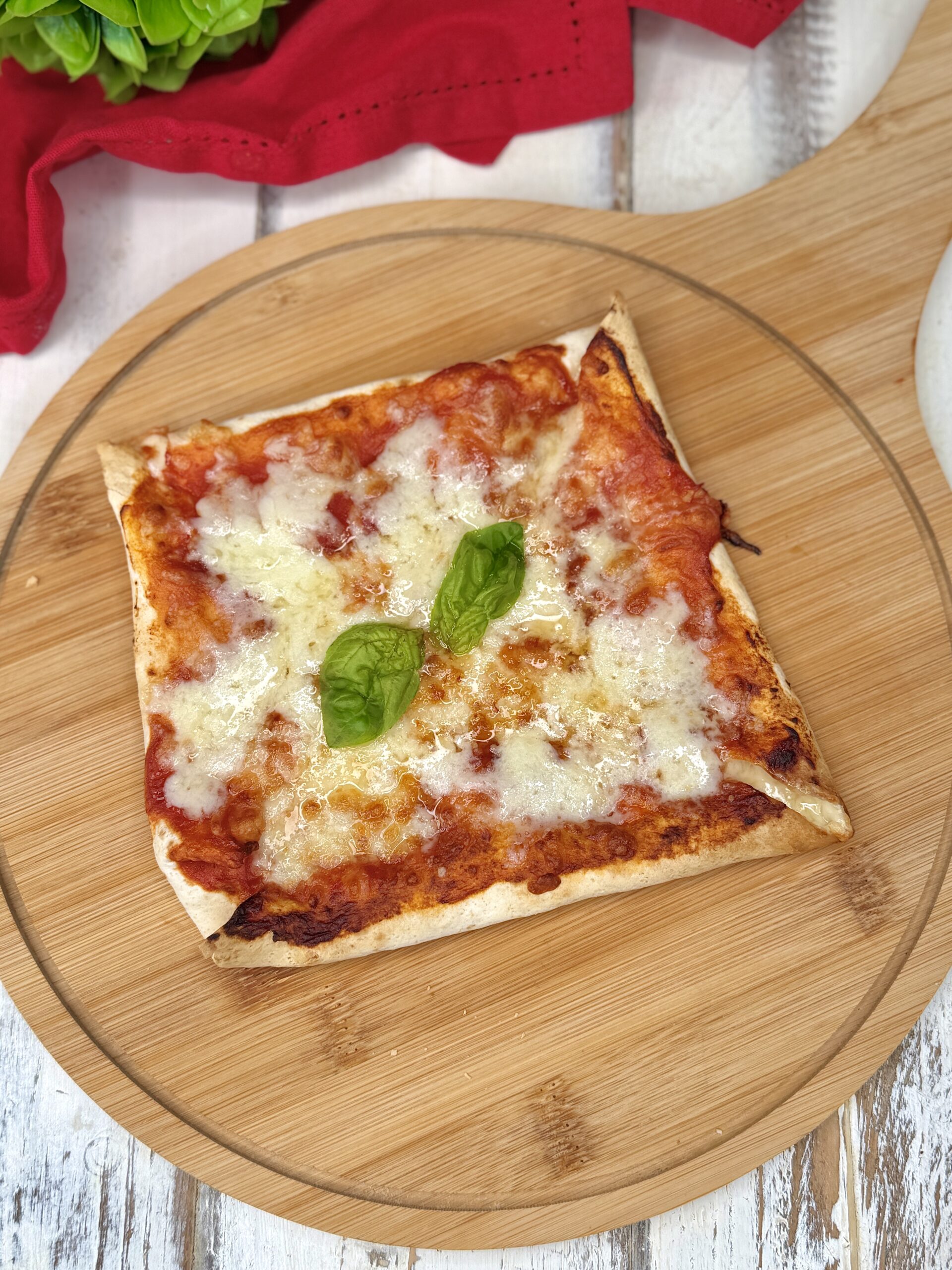 Piadipizza ripiena in friggitrice ad aria