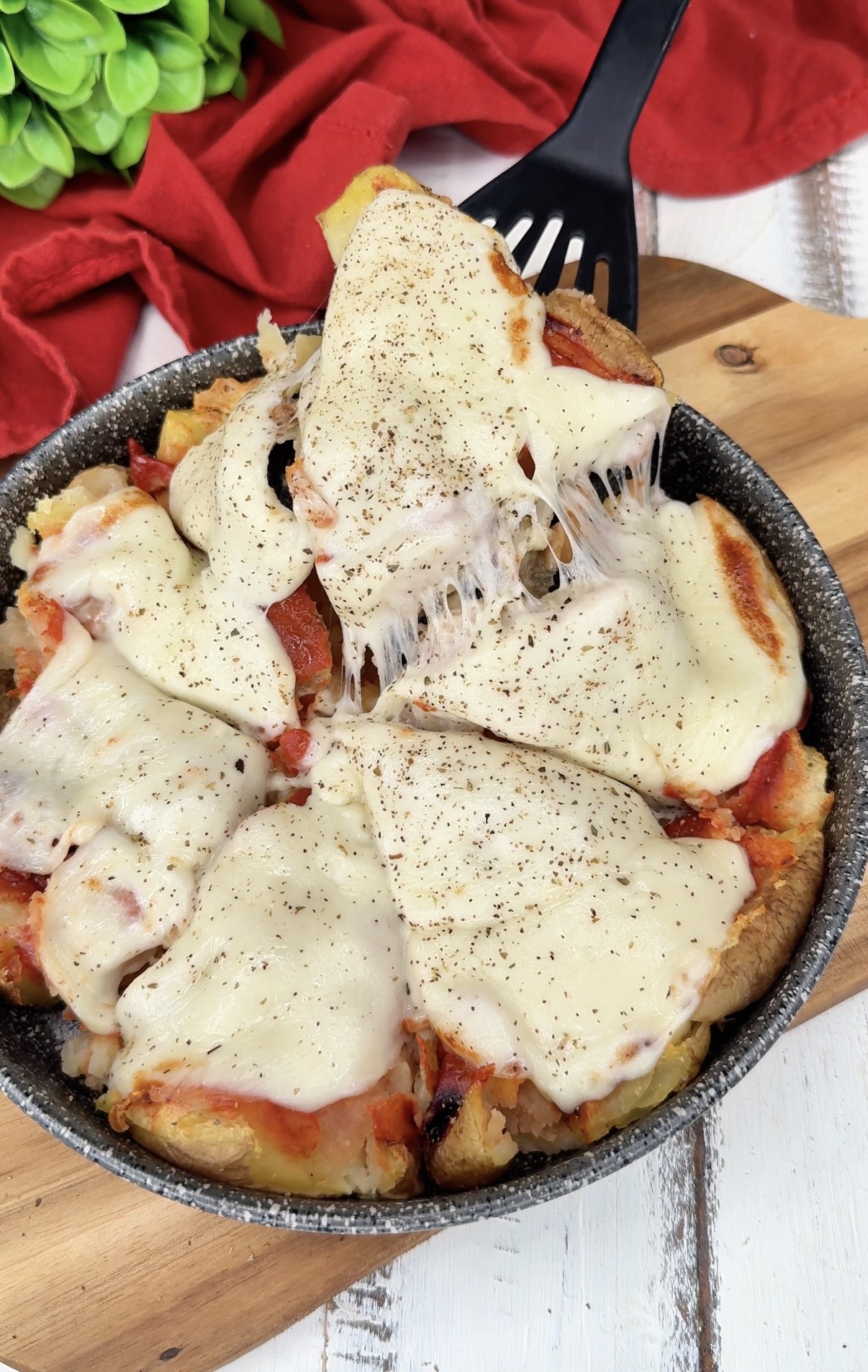 Pizza di patate in friggitrice ad aria