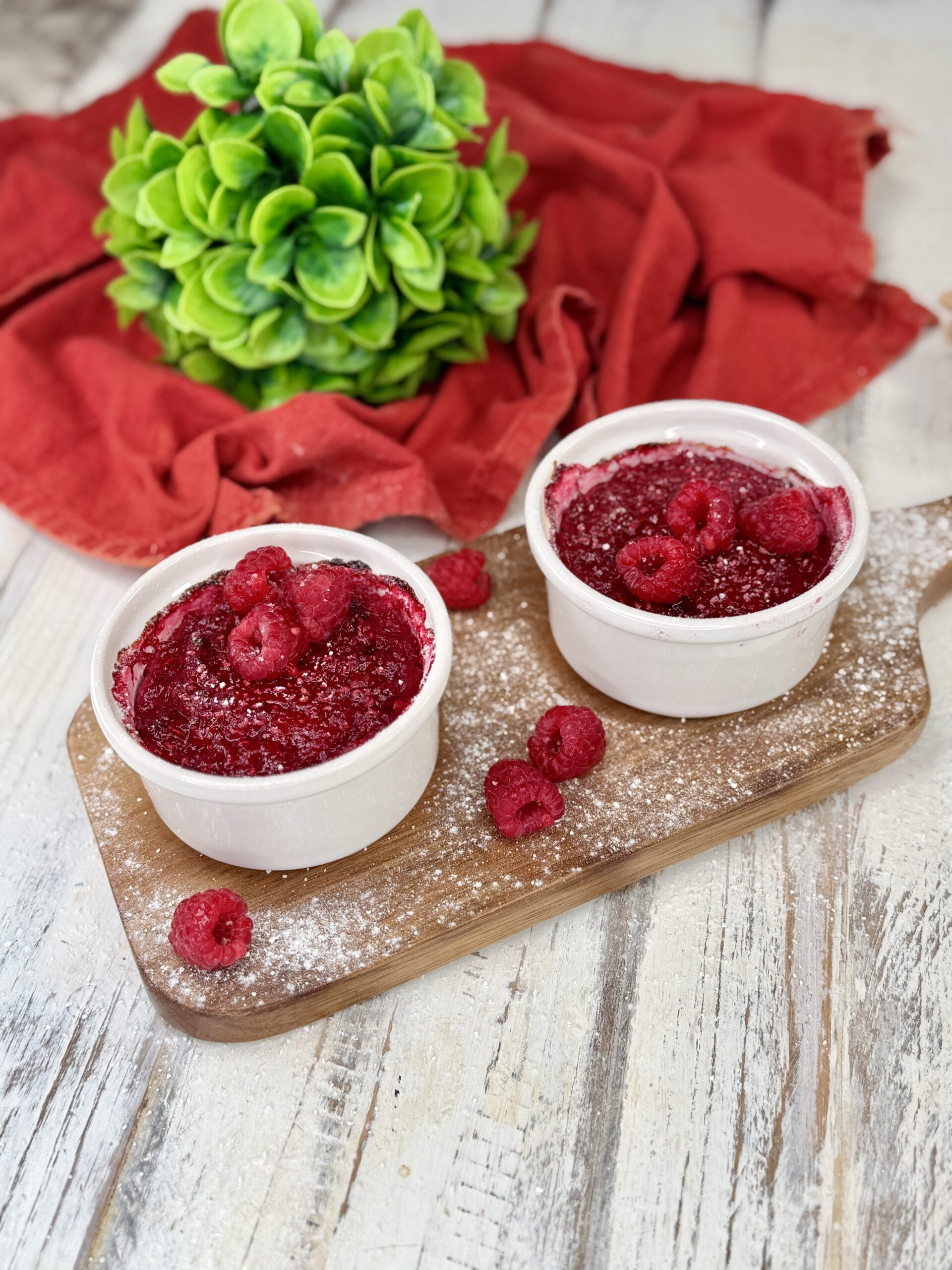 Mini cheesecake ai lamponi in friggitrice ad aria