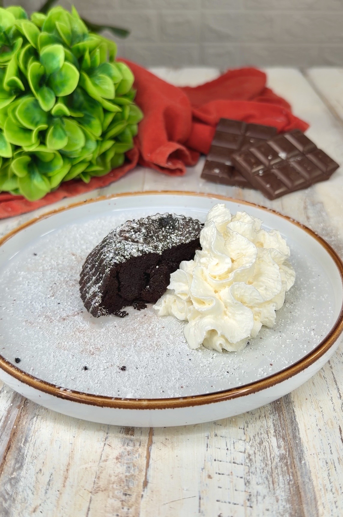 Tortini al cioccolato senza farina in friggitrice ad aria
