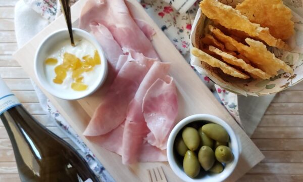Chips di parmigiano: ricetta facile e veloce