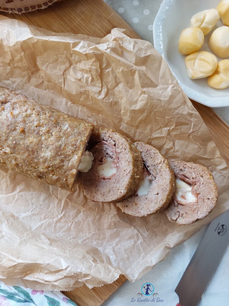Polpettone con scamorza e prosciutto al forno – Le Ricette di Bea