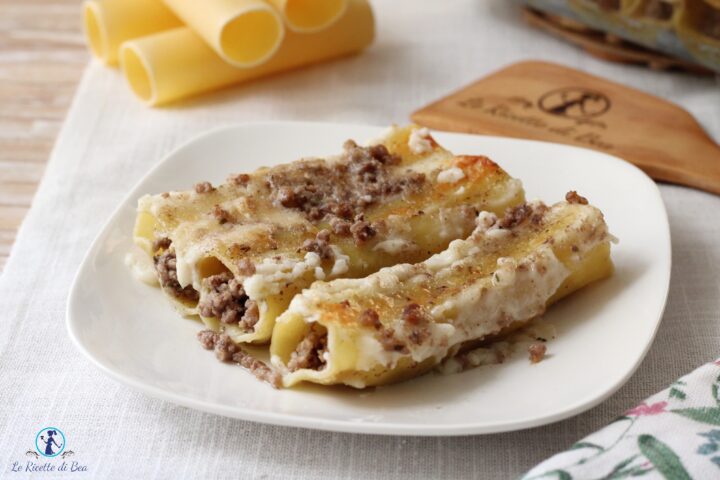 cannelloni al ragù bianco di macinato e besciamella senza lattosio