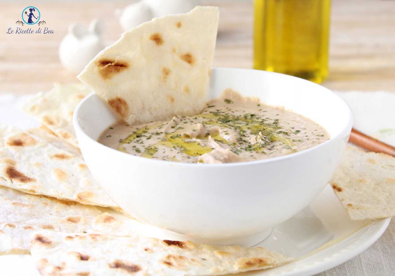 hummus con fagioli borlotti cremoso e saporito