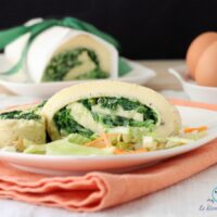rotolo di frittata con spinaci e robiola