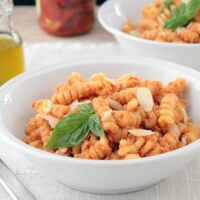 come preparare il pesto di pomodori secchi