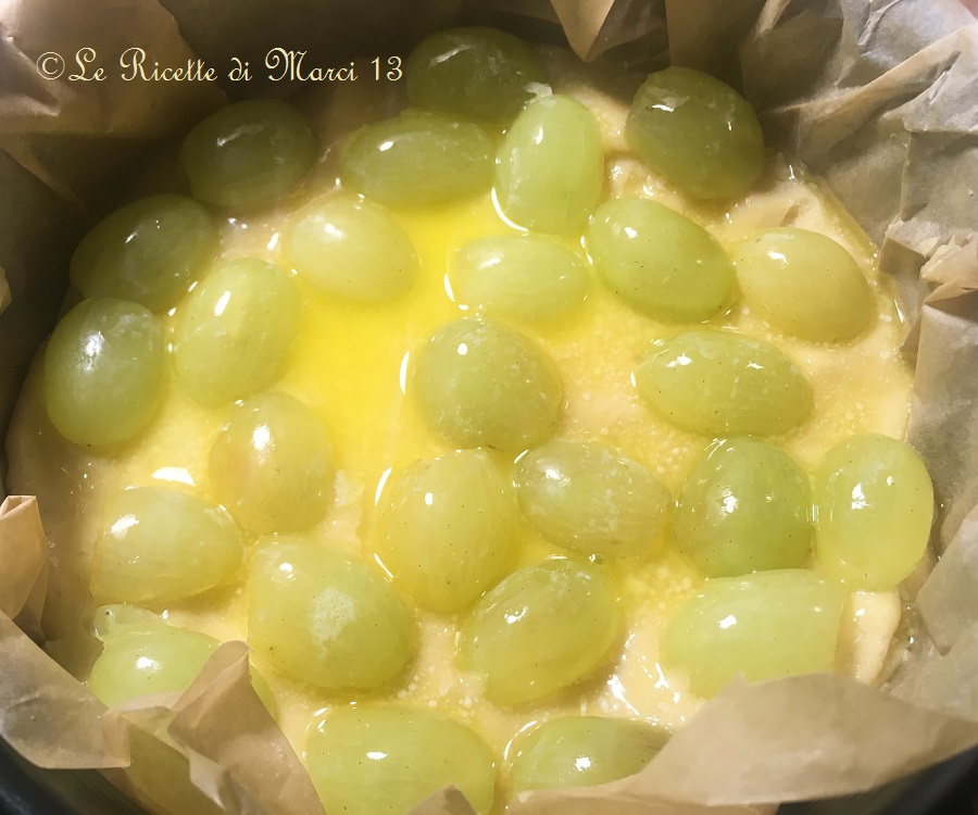 Crostata morbida all'uva caramellata