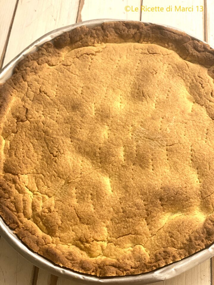 Pizza rustica napoletana con frolla dolce