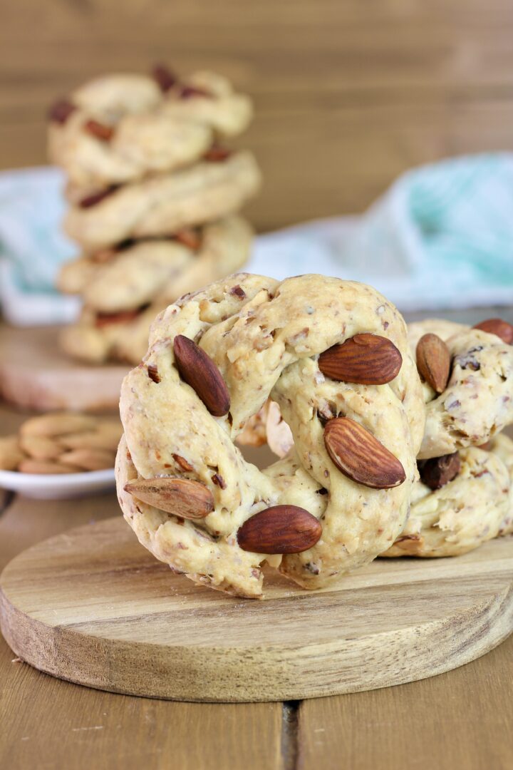 taralli napoletani mandorle e pepe