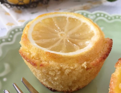 Tortine di semolino al limone