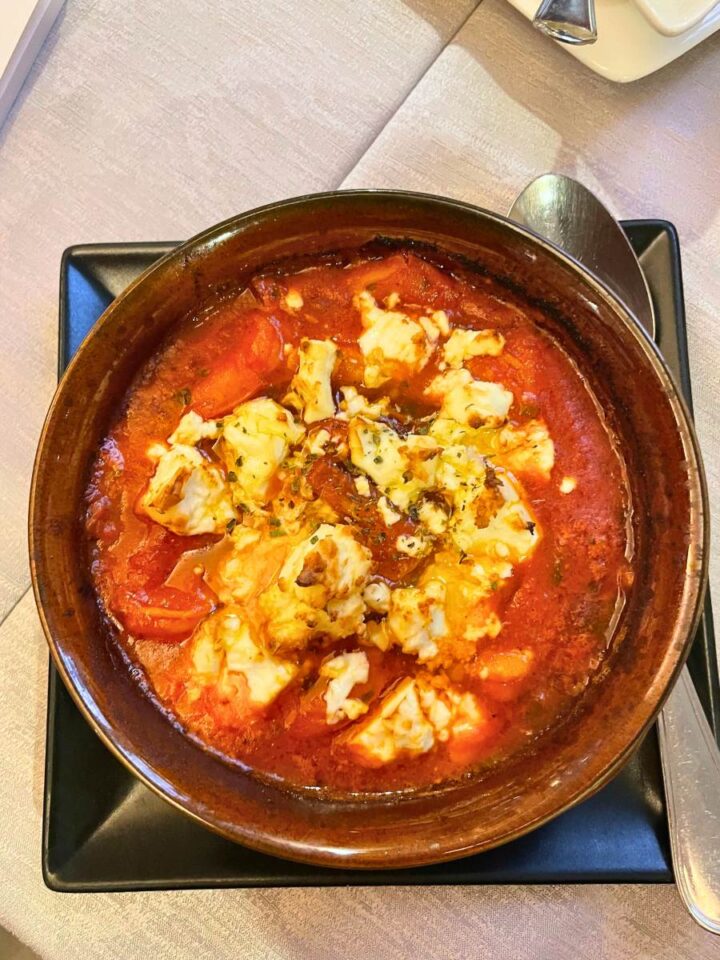 bouyourdi feta al forno con pomodoro
