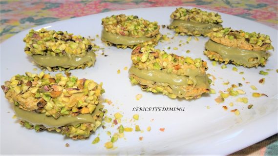Biscotti tutto pistacchio