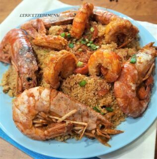 cous cous con gamberoni e pomodorini