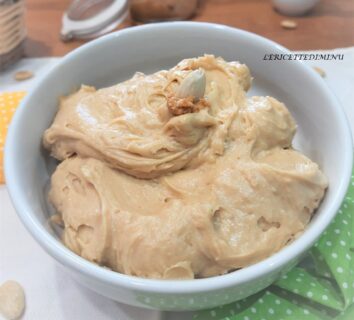 Crema pasticcera alle mandorle