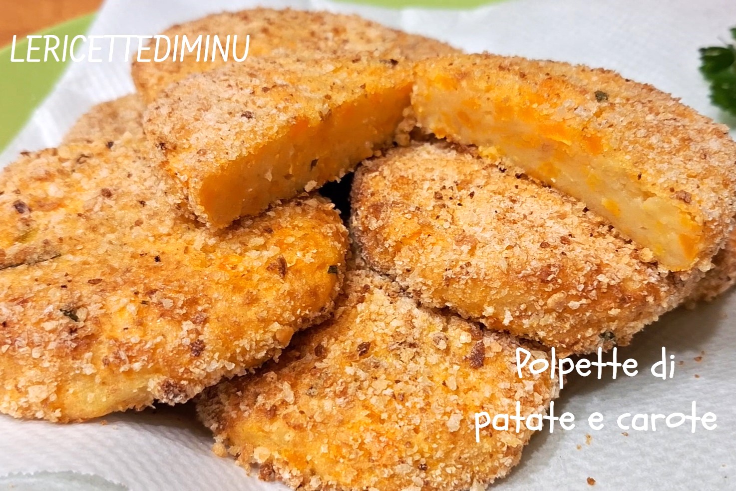 Polpette di patate e carote al forno