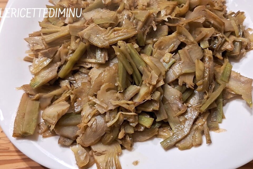 Lasagne carciofi e salsiccia