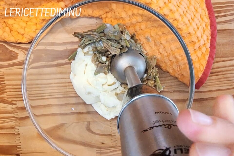 Lasagne carciofi e salsiccia