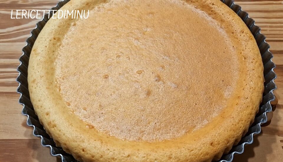 Crostata morbida con crema al cioccolato