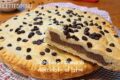 Crostata ripiena di cioccolato al latte