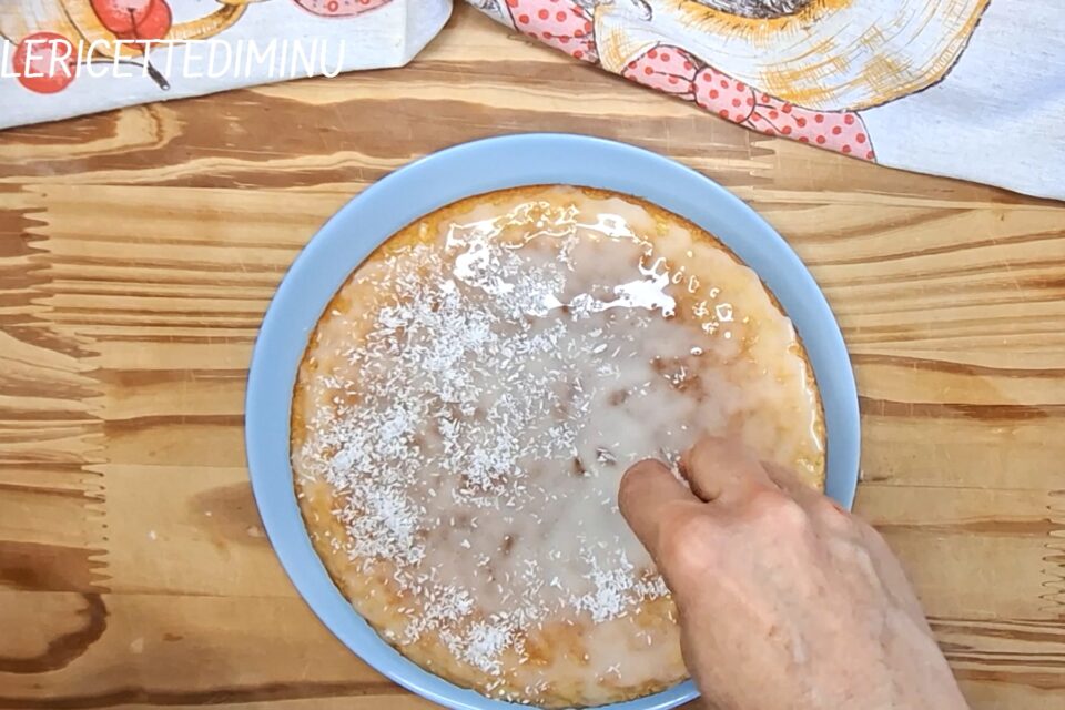 Torta al cocco e limone
