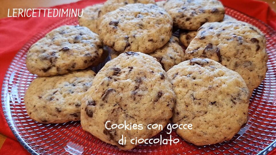 Cookies con gocce di cioccolato