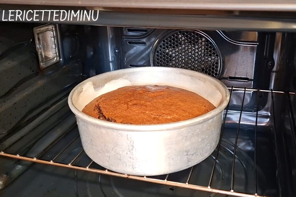 Torta di compleanno al cioccolato