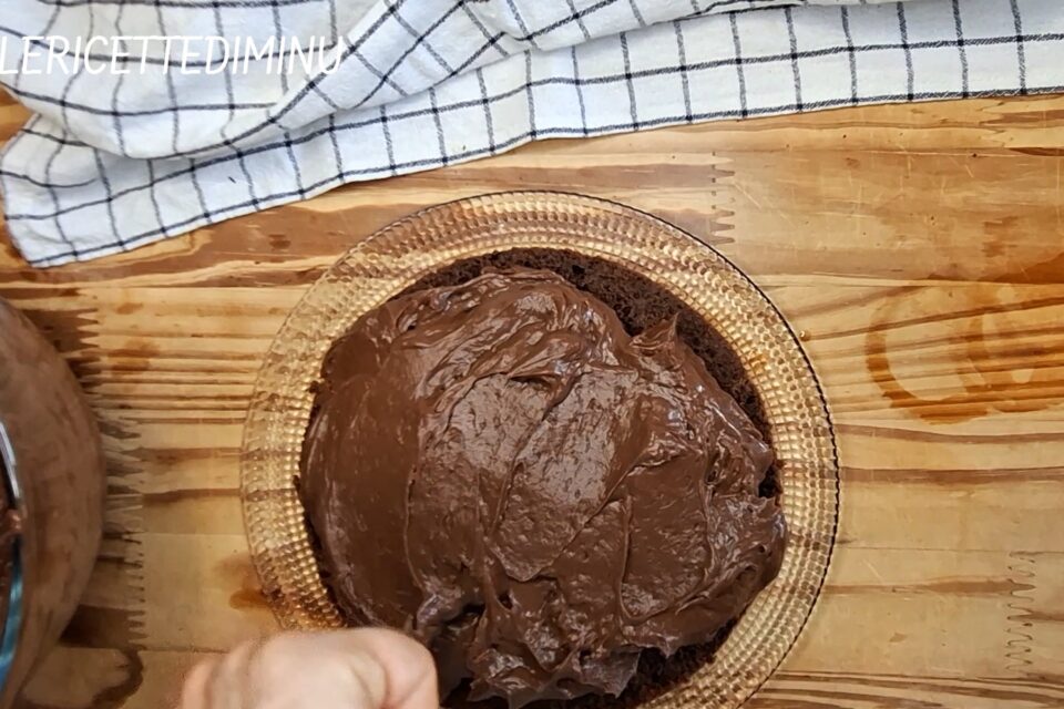 Torta di compleanno al cioccolato