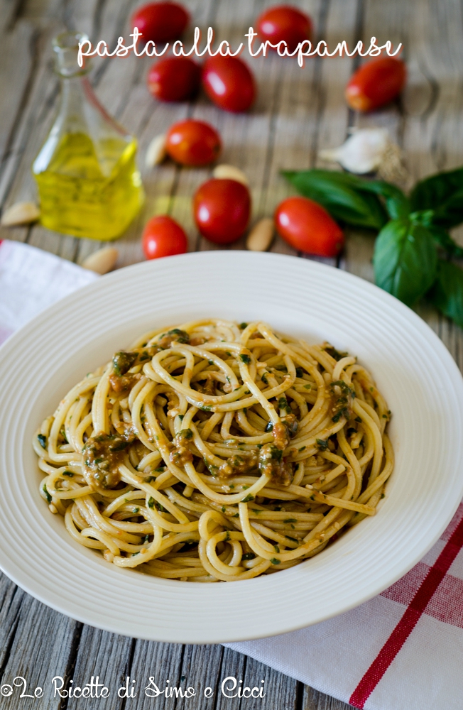 Pasta alla trapanese semplice e gustosa - Le Ricette di Simo e Cicci