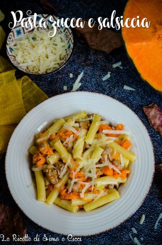 Pasta zucca e salsiccia