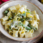 Pasta asparagi e limone
