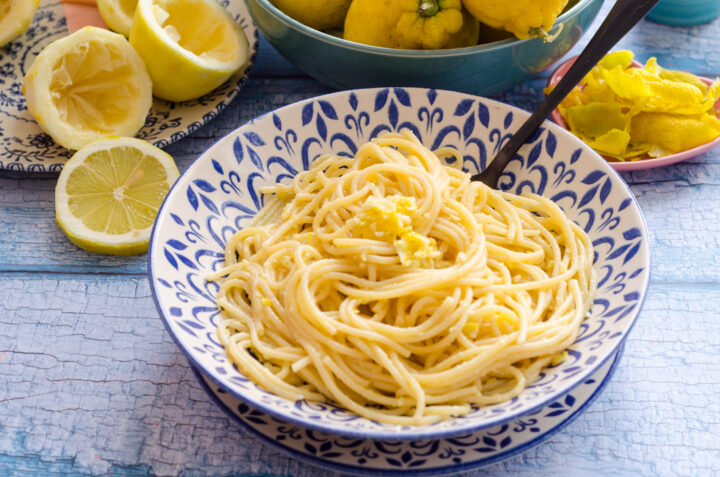 Spaghetti al pesto di limoni