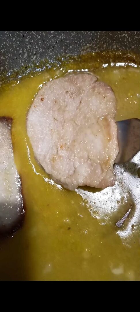 Rimettiamo le fettine in padella
