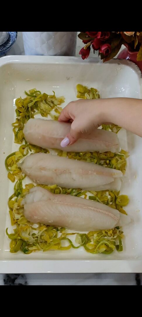 Adagiamo i filetti di merluzzo