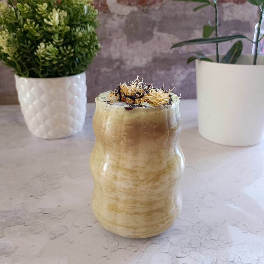 Latte freddo al pistacchio