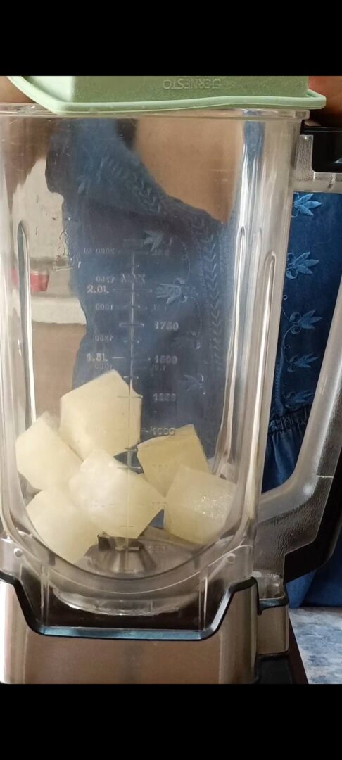 Frulliamo i cubetti al limone