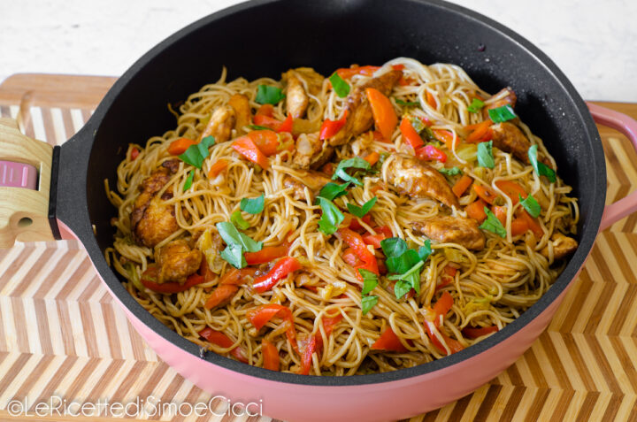 Chow Mein di Pollo