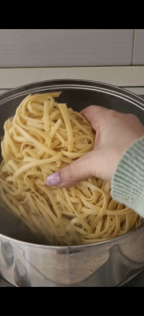 Cuociamo la pasta