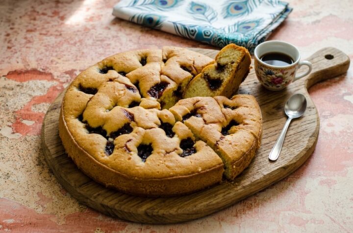 Torta con gocce di marmellata