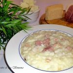 Risotto con crema di cavolfiore, crudo e parmigiano Risotto con crema di cavolfiore, crudo e parmigiano