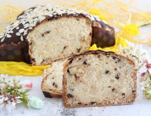 Colomba pere e cioccolato