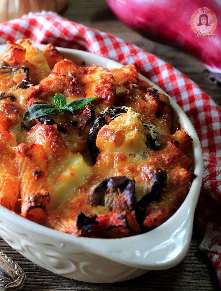 Pasta 'Ncasciata alla Messinese Pasta al forno Siciliana